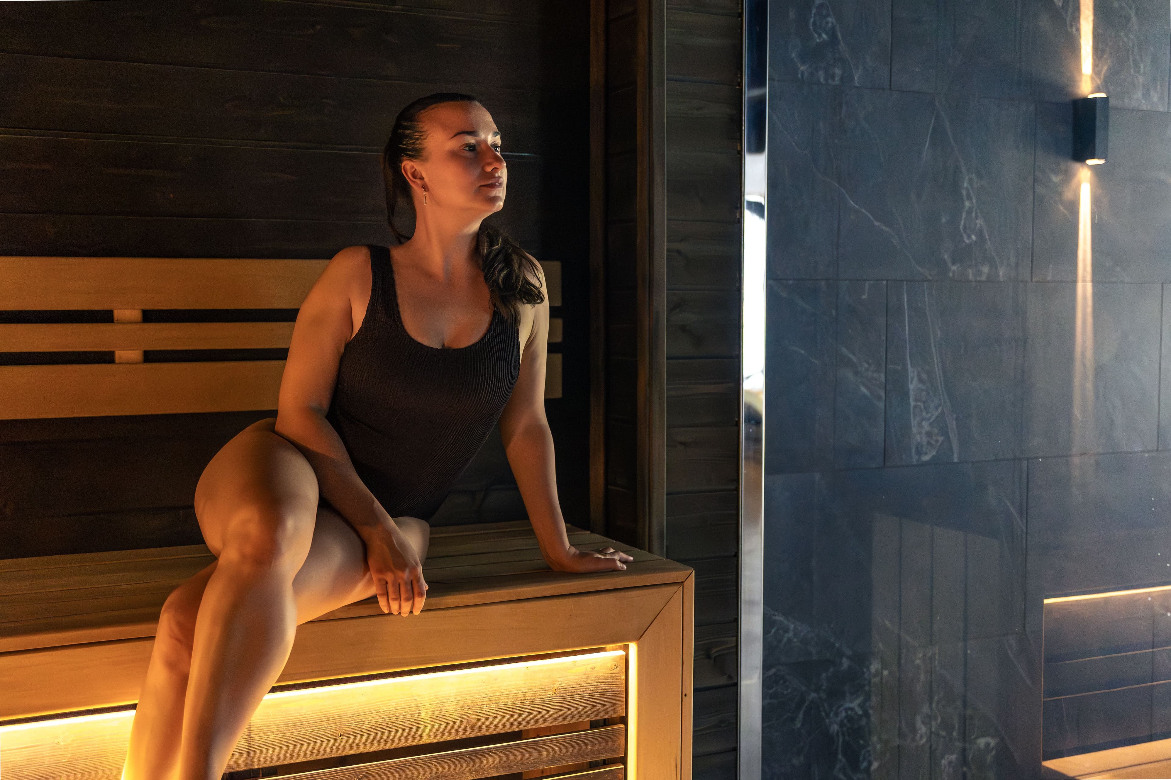 Black Friday Wellness Reset: Sauna, Stillness & Contrast Therapy